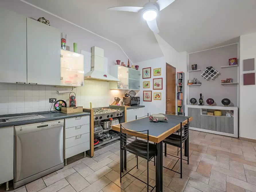 Immagine 9 di Porzione di casa in vendita  a Novellara