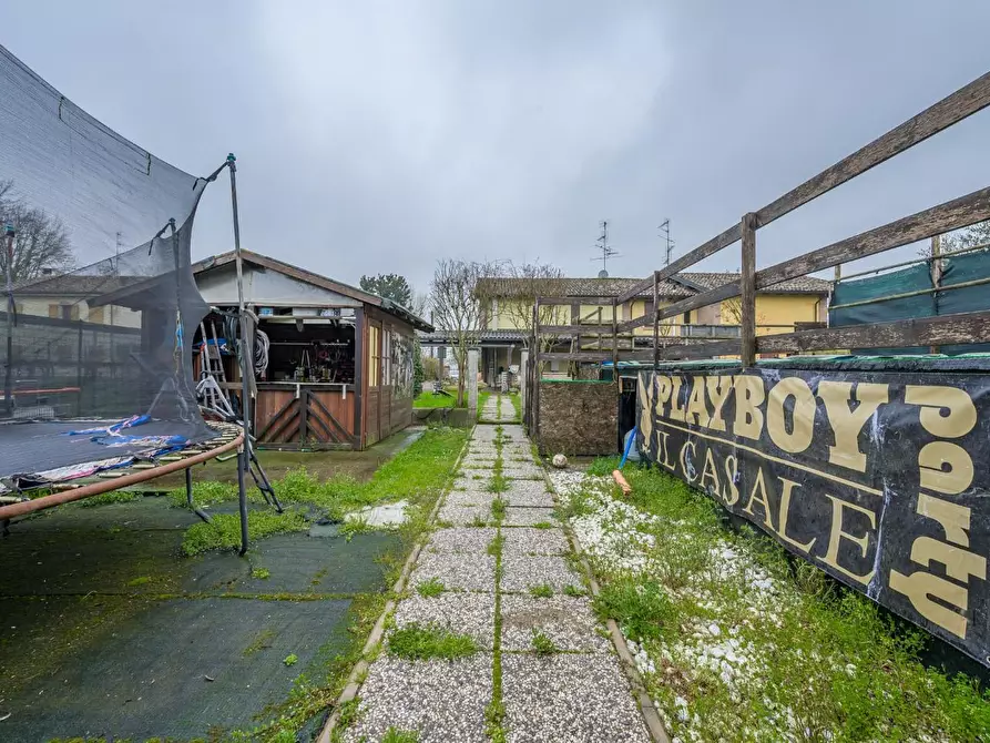 Immagine 42 di Porzione di casa in vendita  a Novellara
