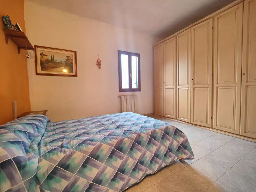 Immagine 9 di Villa in vendita  a Fucecchio