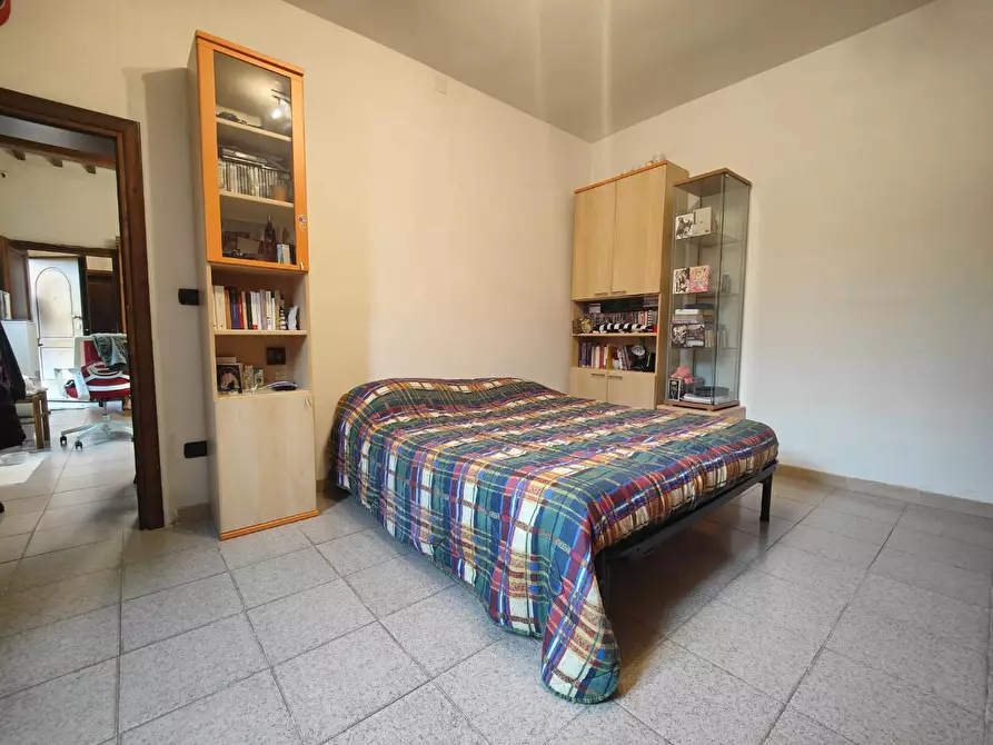 Immagine 8 di Villa in vendita  a Fucecchio