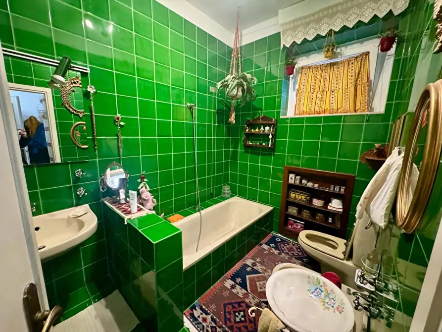 Immagine 26 di Appartamento in vendita  a Siena