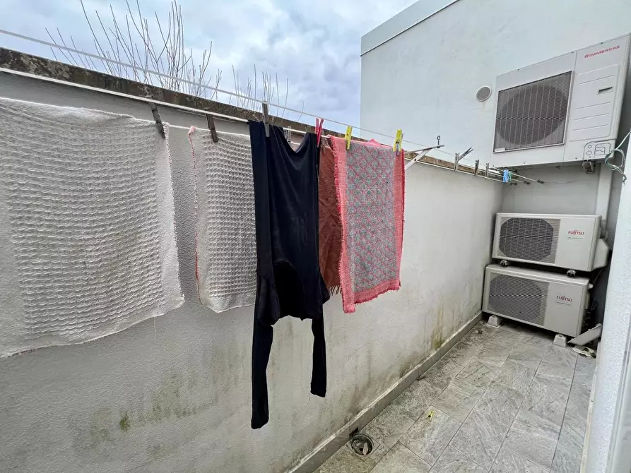 Immagine 26 di Villetta a schiera in vendita  a Cascina