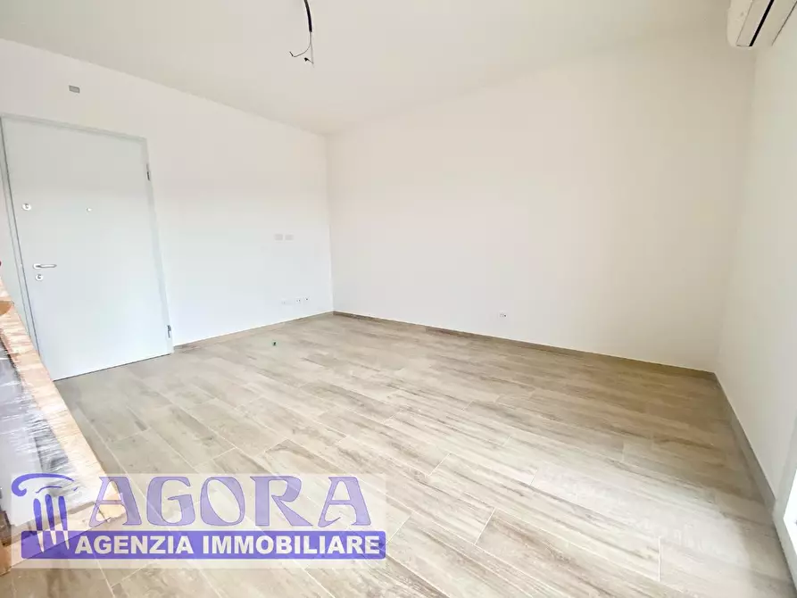 Immagine 3 di Appartamento in vendita  a Sermoneta