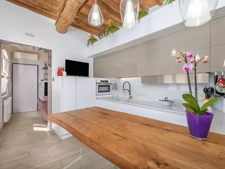 Immagine 11 di Appartamento in vendita  a Calcinaia