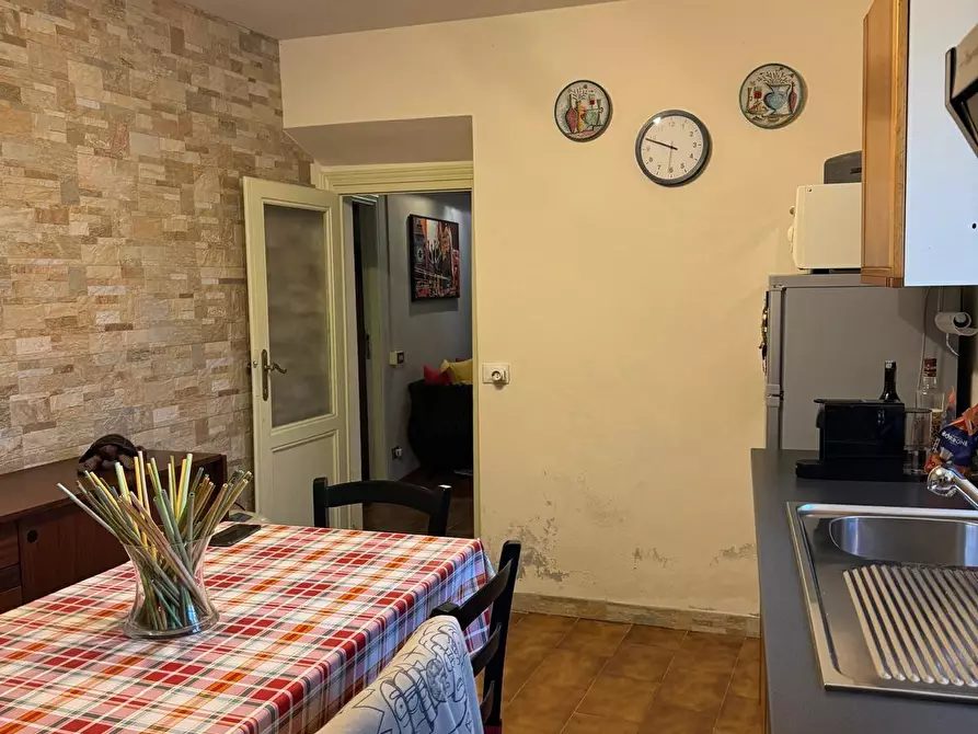 Immagine 26 di Porzione di casa in vendita  a Lucca