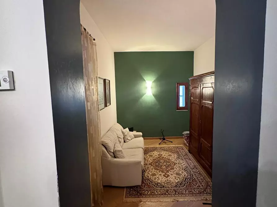 Immagine 7 di Porzione di casa in vendita  a Lucca