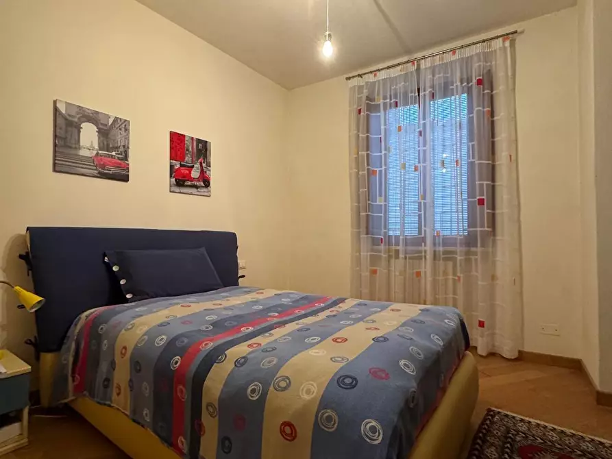 Immagine 14 di Porzione di casa in vendita  a Lucca