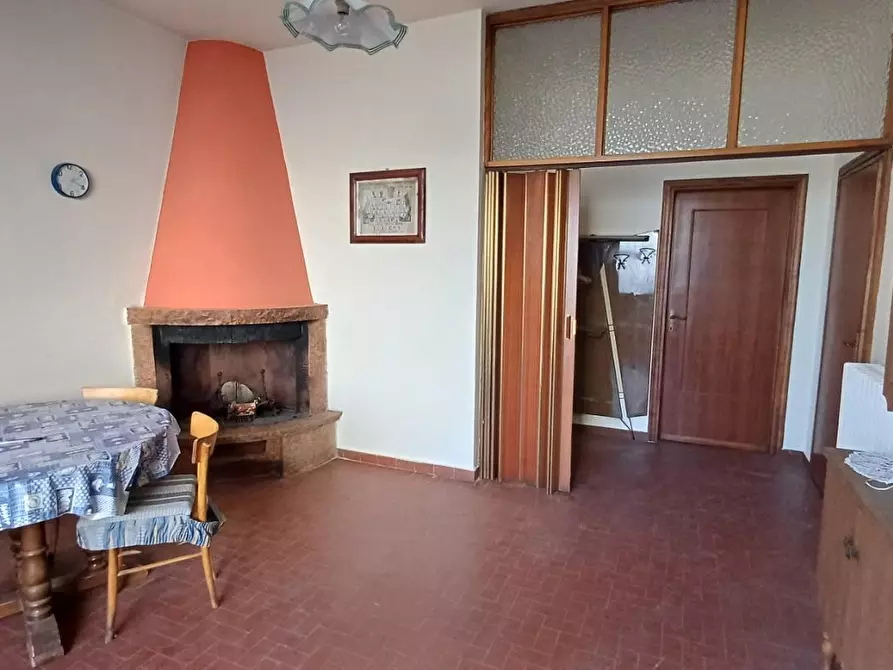 Immagine 6 di Casa indipendente in vendita  a Santa Maria A Monte