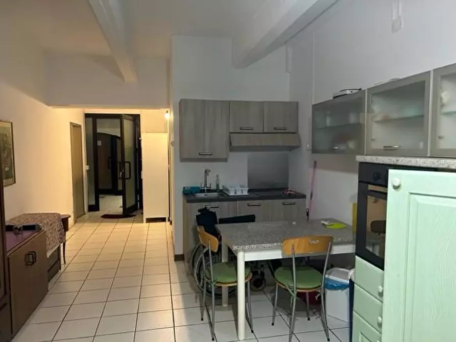 Immagine 7 di Appartamento in vendita  a Siena