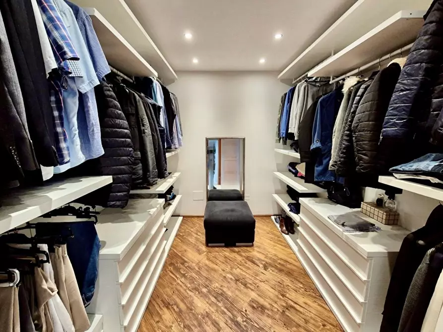 Immagine 33 di Rustico / casale in vendita  a Cascina