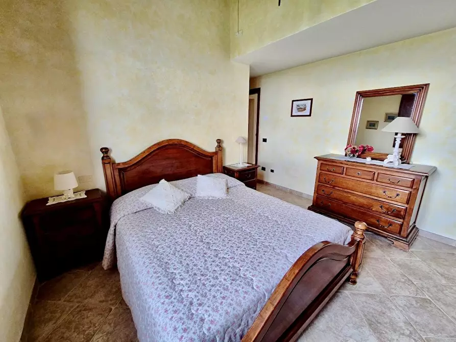 Immagine 41 di Rustico / casale in vendita  a Cascina