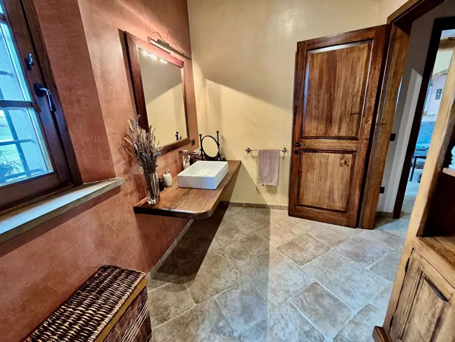 Immagine 27 di Rustico / casale in vendita  a Cascina