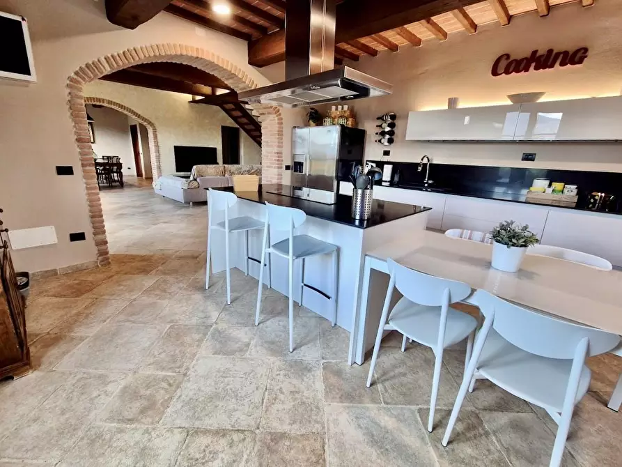 Immagine 23 di Rustico / casale in vendita  a Cascina