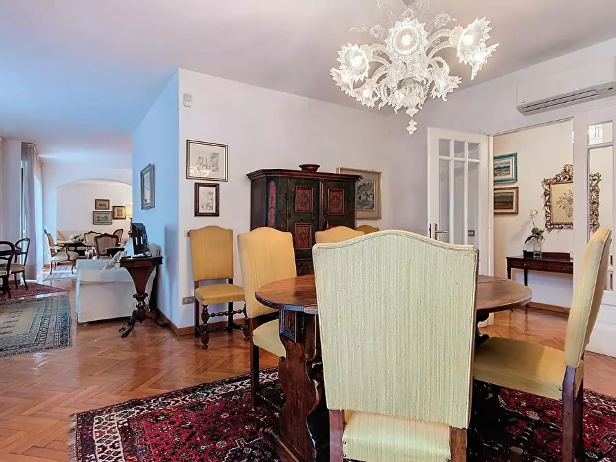 Immagine 4 di Appartamento in vendita  a Pisa