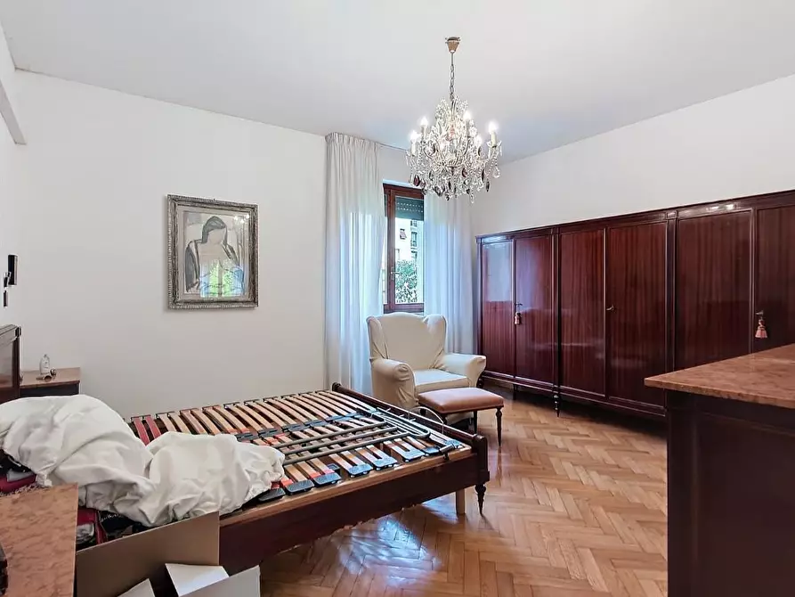 Immagine 9 di Appartamento in vendita  a Pisa