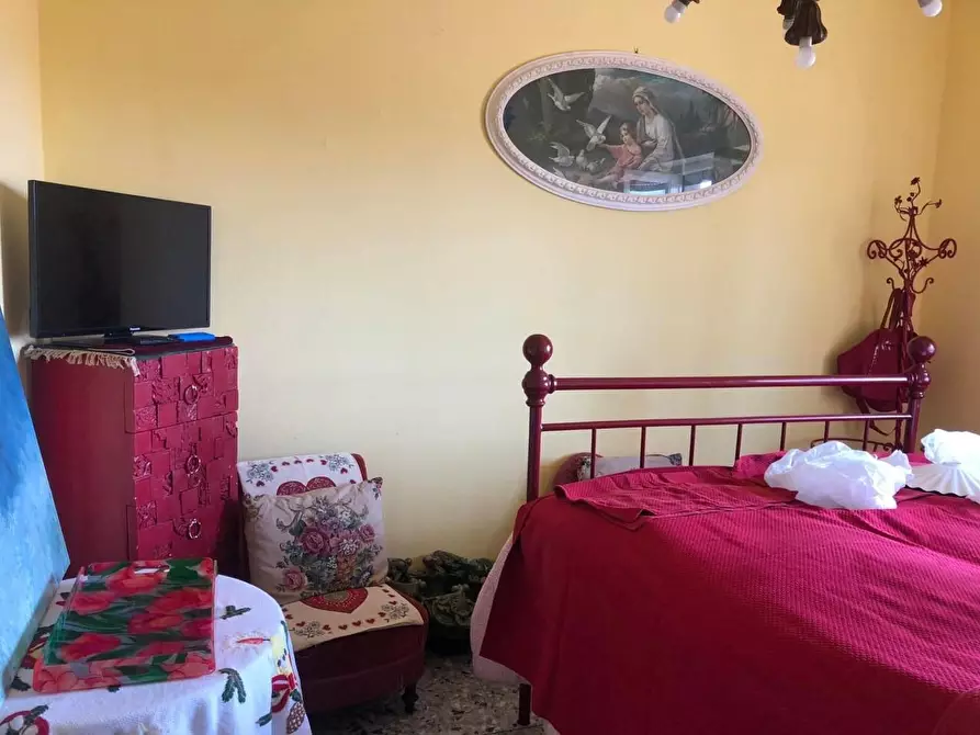 Immagine 6 di Appartamento in vendita  a Viareggio