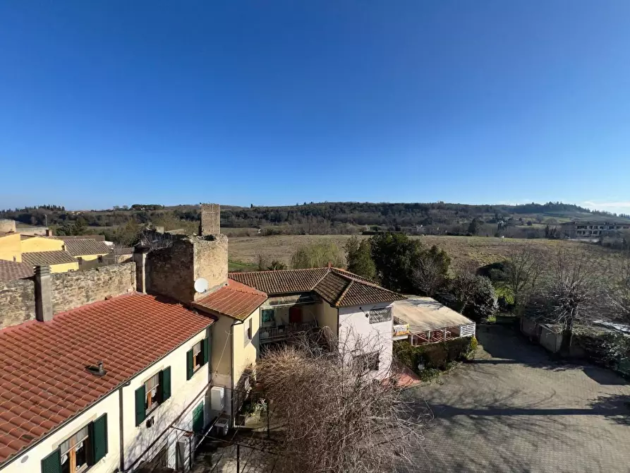 Immagine 26 di Appartamento in vendita  a Poggibonsi