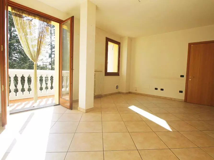 Immagine 5 di Appartamento in vendita  a Vinci