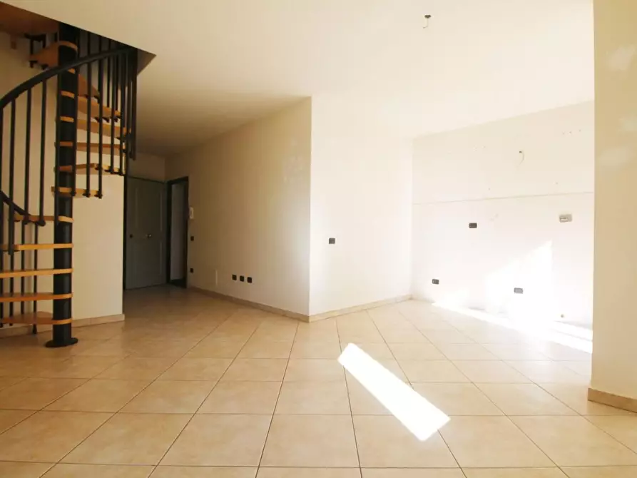 Immagine 3 di Appartamento in vendita  a Vinci