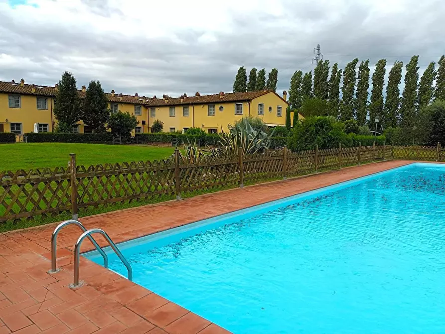 Immagine 25 di Villetta a schiera in vendita  a San Giuliano Terme