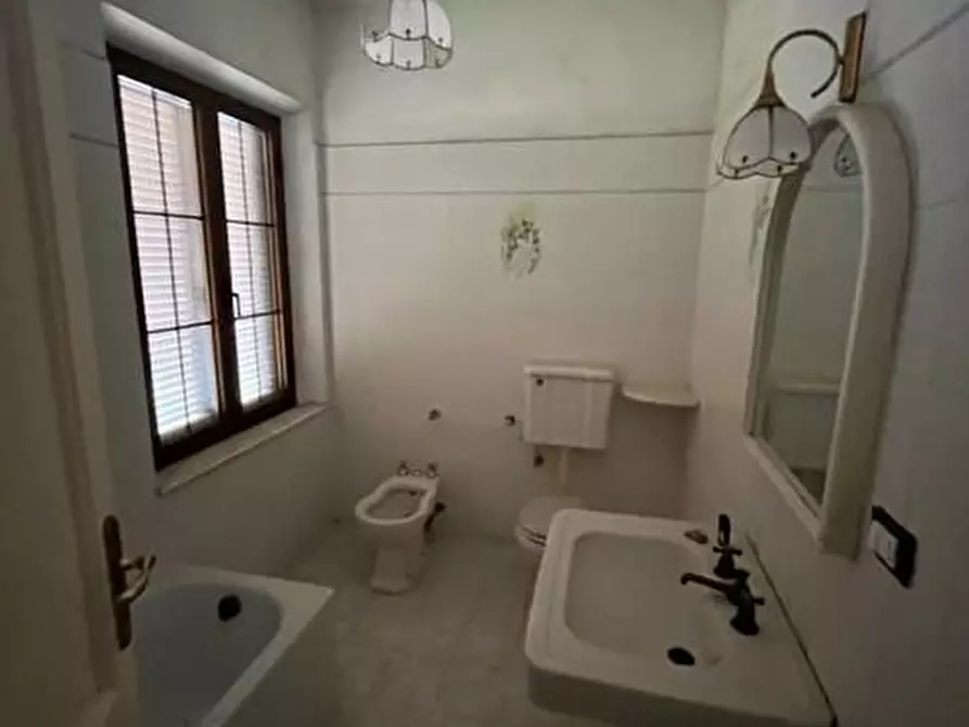 Immagine 4 di Appartamento in vendita  a Massarosa