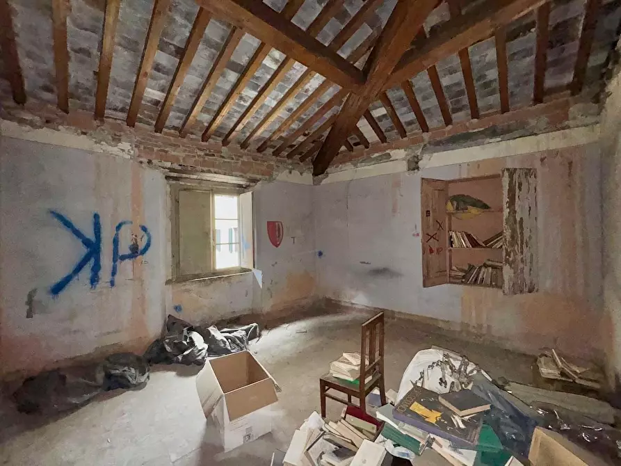 Immagine 1 di Appartamento in vendita  a Pisa