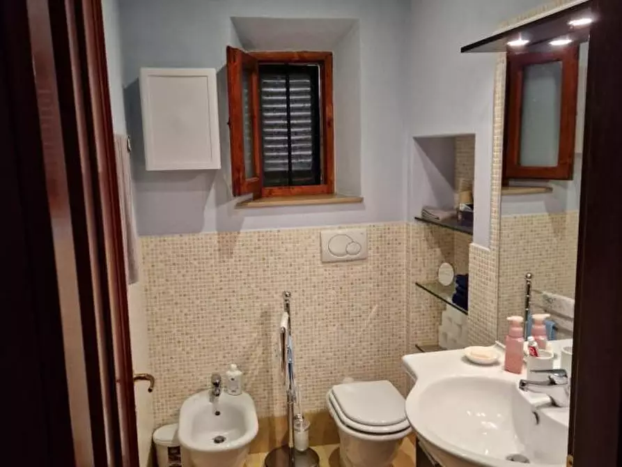 Immagine 8 di Appartamento in vendita  a Peccioli