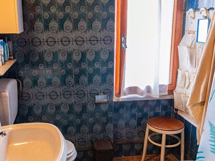 Immagine 10 di Casa semindipendente in vendita  a Zeri