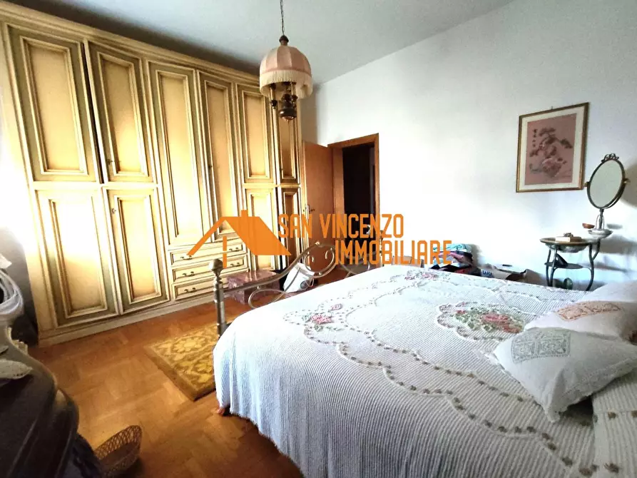 Immagine 6 di Appartamento in vendita  a Campiglia Marittima