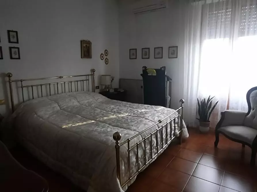 Immagine 17 di Villa in vendita  a Monteriggioni