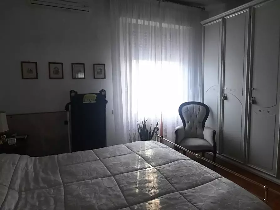 Immagine 18 di Villa in vendita  a Monteriggioni