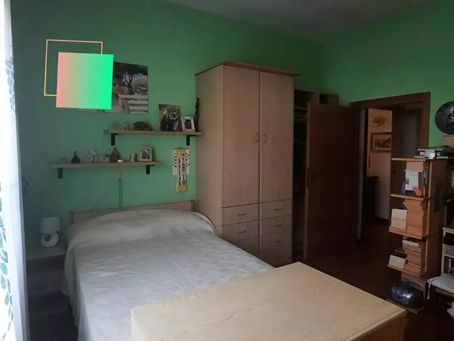 Immagine 9 di Villa in vendita  a Monteriggioni