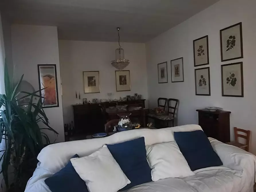 Immagine 22 di Villa in vendita  a Monteriggioni