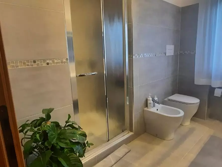 Immagine 27 di Villa in vendita  a Monteriggioni