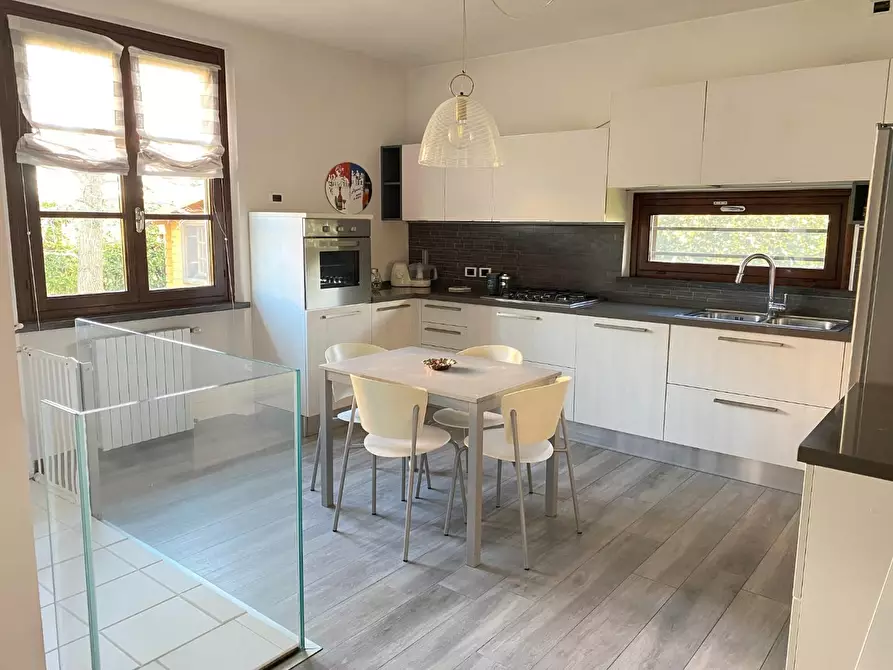 Immagine 6 di Appartamento in affitto  a San Giuliano Terme