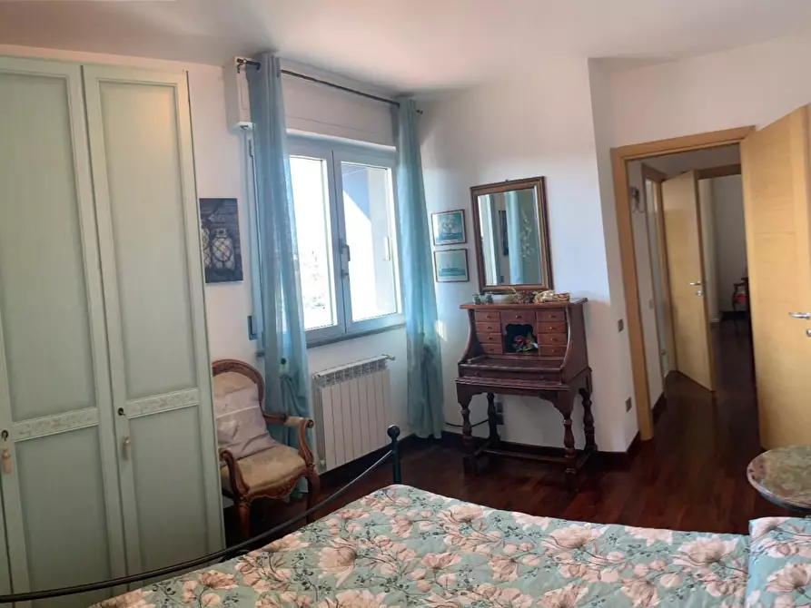 Immagine 10 di Appartamento in vendita  a Pontedera