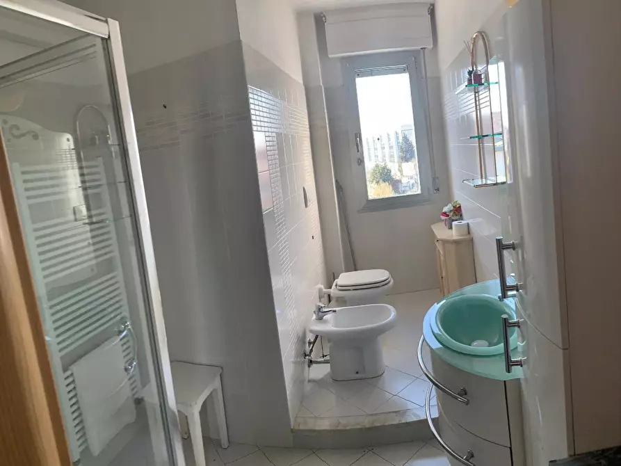 Immagine 11 di Appartamento in vendita  a Pontedera