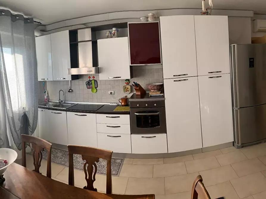 Immagine 3 di Appartamento in vendita  a Pontedera