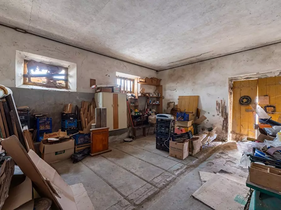 Immagine 5 di Rustico / casale in vendita  a Chianni