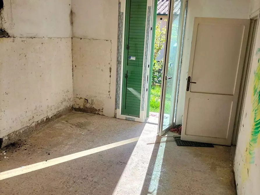 Immagine 10 di Casa indipendente in vendita  a Lajatico