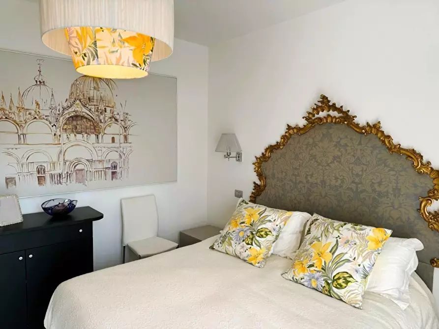 Immagine 10 di Villetta a schiera in vendita  a Monteroni D'arbia