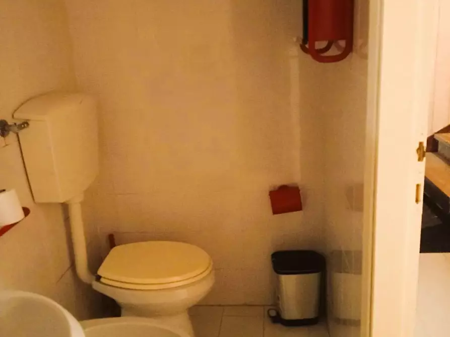 Immagine 21 di Appartamento in vendita  a Lerici