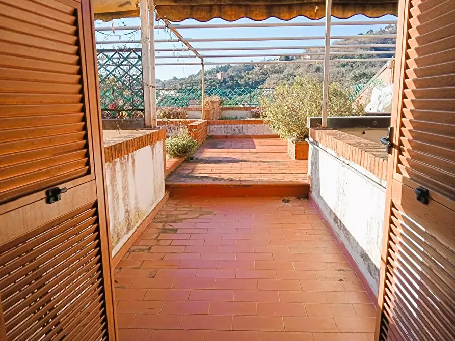 Immagine 19 di Appartamento in vendita  a Lerici