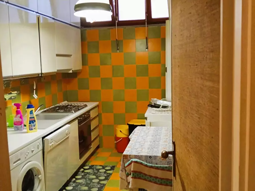 Immagine 12 di Appartamento in vendita  a Lerici