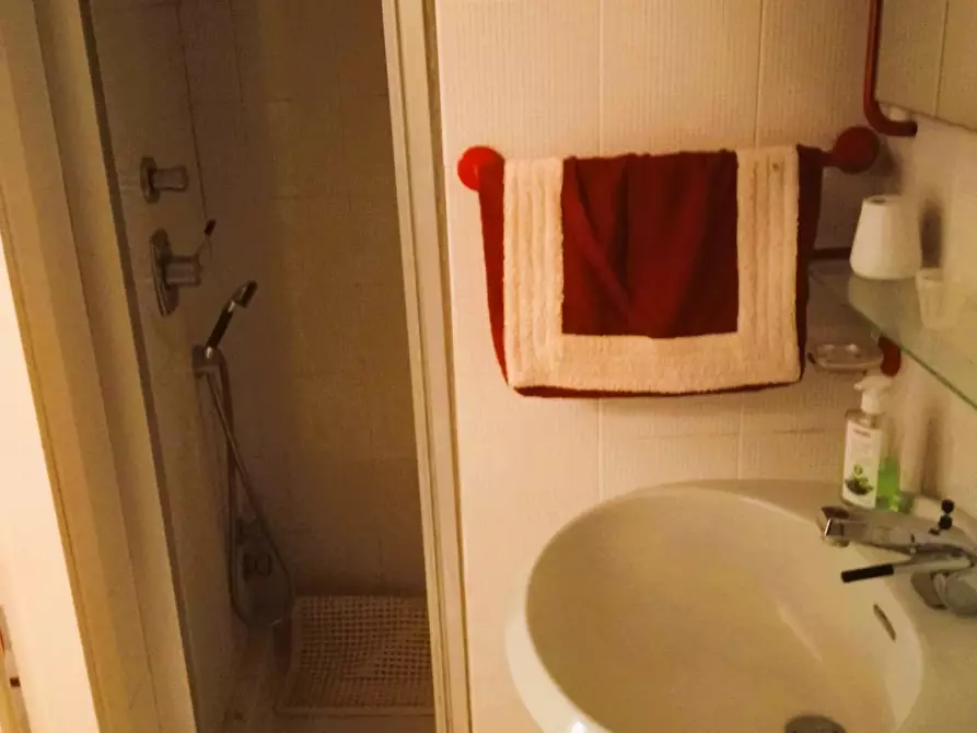 Immagine 18 di Appartamento in vendita  a Lerici