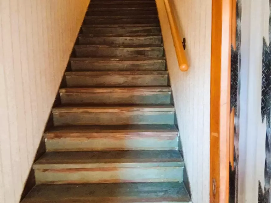 Immagine 20 di Appartamento in vendita  a Lerici