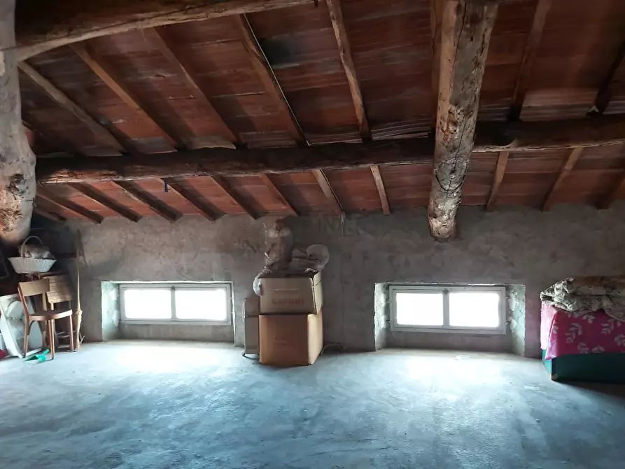 Immagine 25 di Casa indipendente in vendita  a Capannori