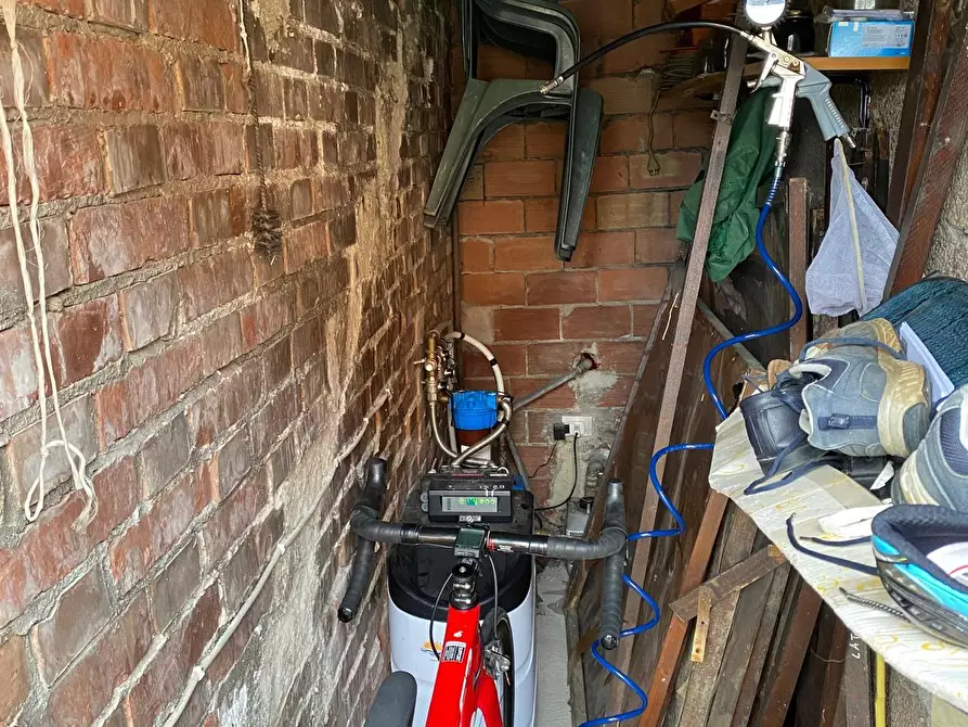 Immagine 12 di Appartamento in vendita  a Capannori