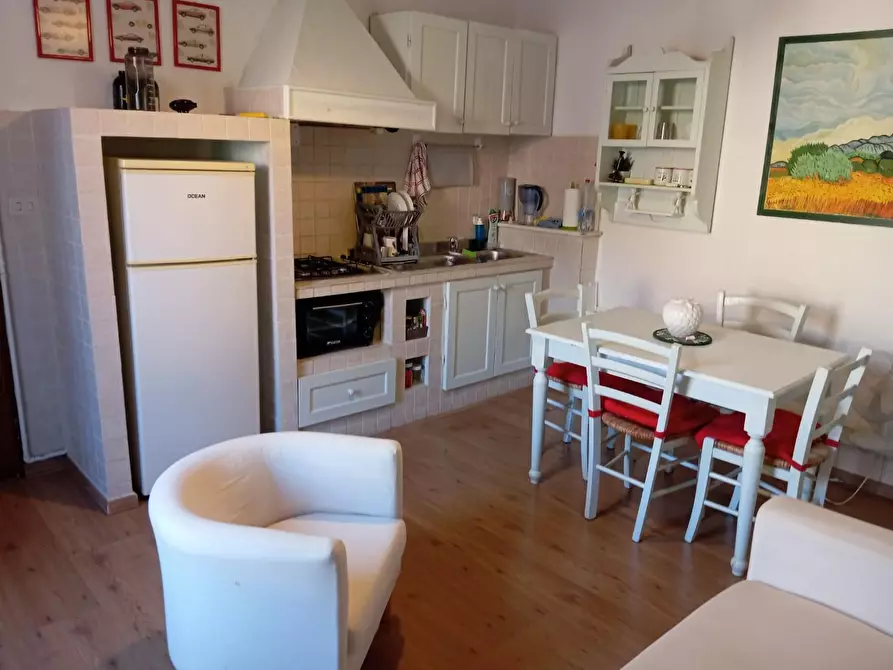 Immagine 6 di Appartamento in vendita  a Carrara