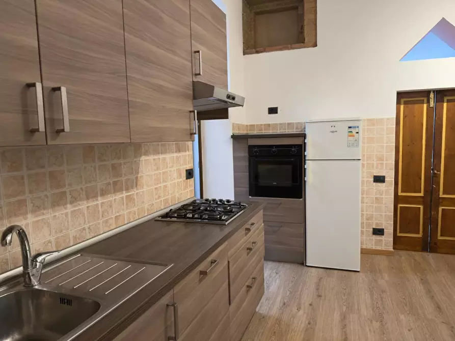 Immagine 5 di Appartamento in vendita  a Colle Di Val D'elsa